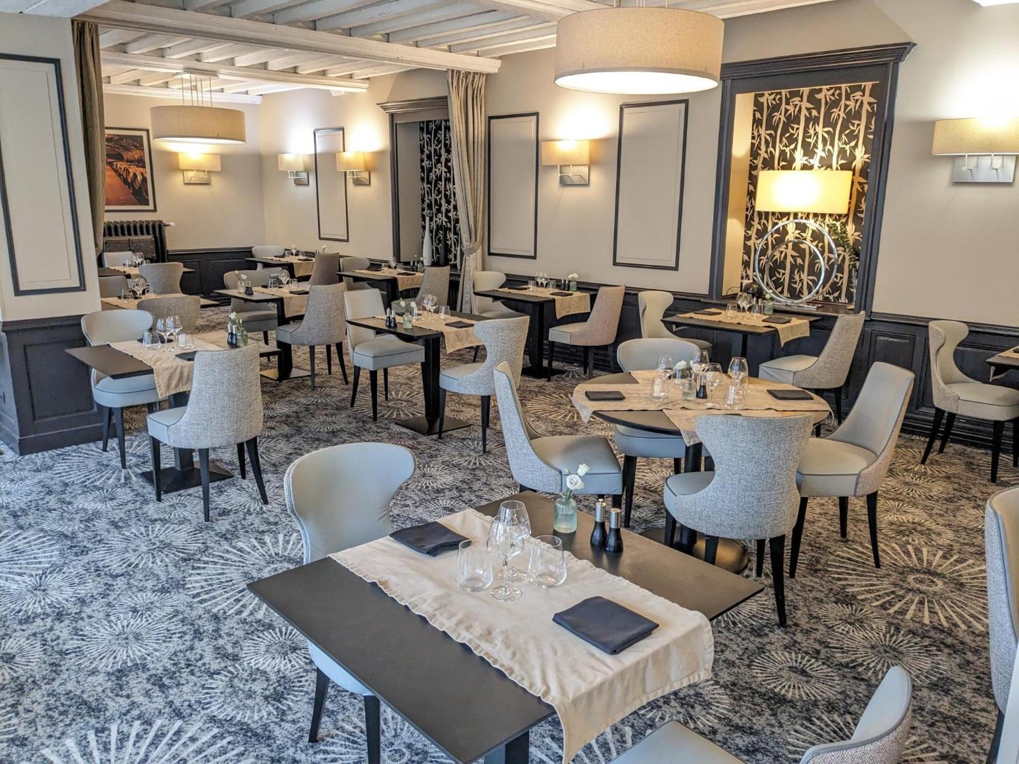Hotel Le Lion D'Or Et Restaurant La Table Du Lion Bayeux Luaran gambar